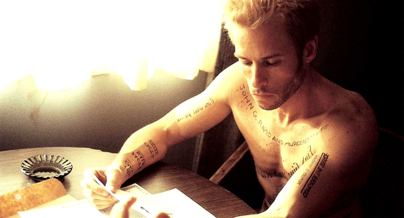 /film_images/memento _ 3.jpg